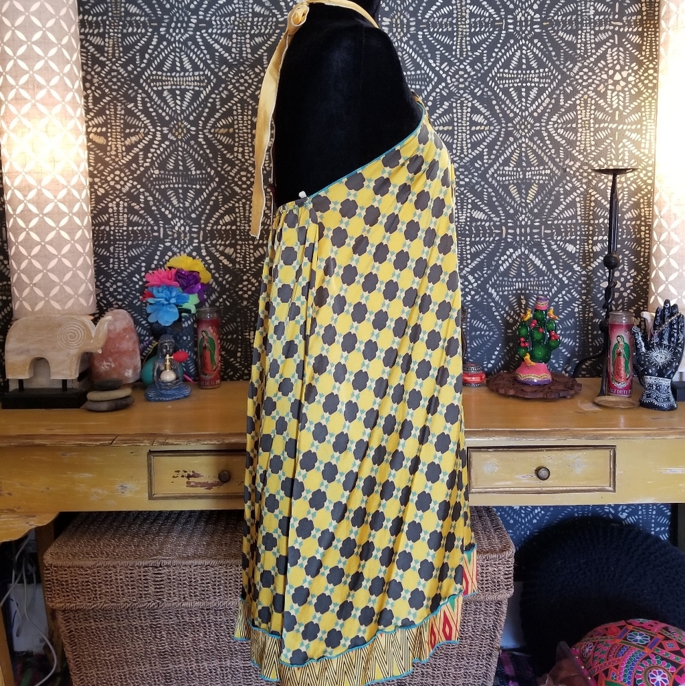 A Commom Thread Silk Dress - Picture 5 of 10